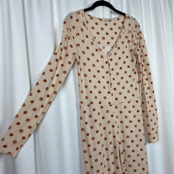 Free People Intimately Beige Print Waffle Knit Home Alone Long John’s Jumpsuit - Picture 10 of 16